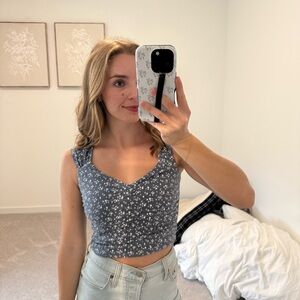 Hollister Small Floral Square-Neck Cropped Tank Top - Blue